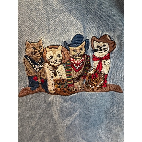 Vintage Lets Quizz Again Cowboy Cat Embroidered Denim Shirt Light Wash Medium - Picture 3 of 8